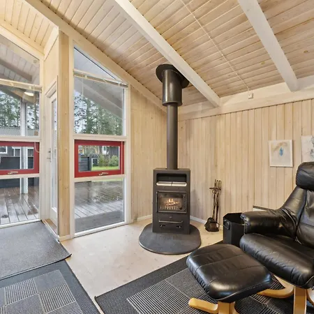 Cozy Summer House Near *